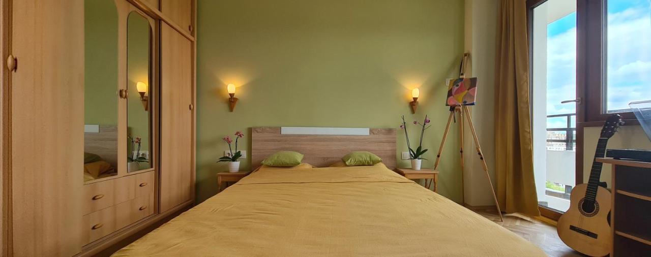 Panoramic And Spacious Flat Near The Centre Апартамент *